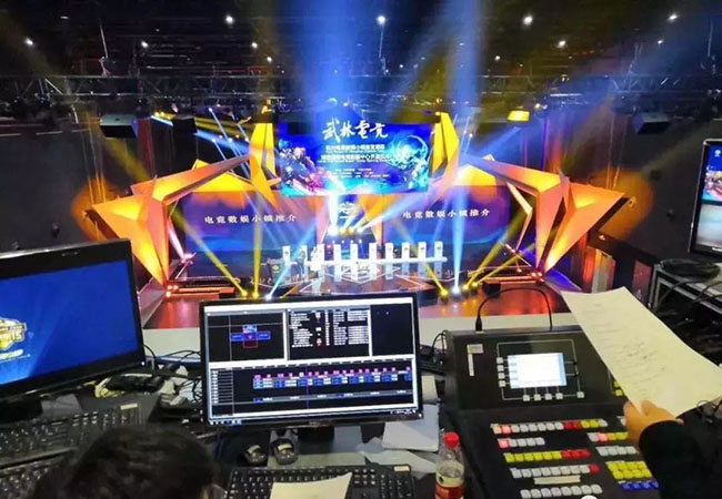 转型中的kaiyun开云：完成硬件制造商到综合服务运营商的跨越式蜕变