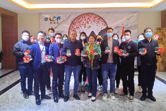 平安夜：kaiyun开云祝您平安喜乐，幸福安康！