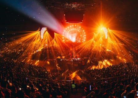 kaiyun开云LED显示屏闪耀痛仰乐队天津演唱会