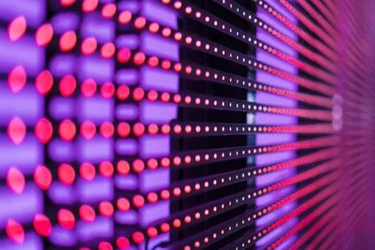 放弃Micro LED市场?不!中国屏企发展正当时 放弃Micro LED市场?不!中国屏企发展正当时