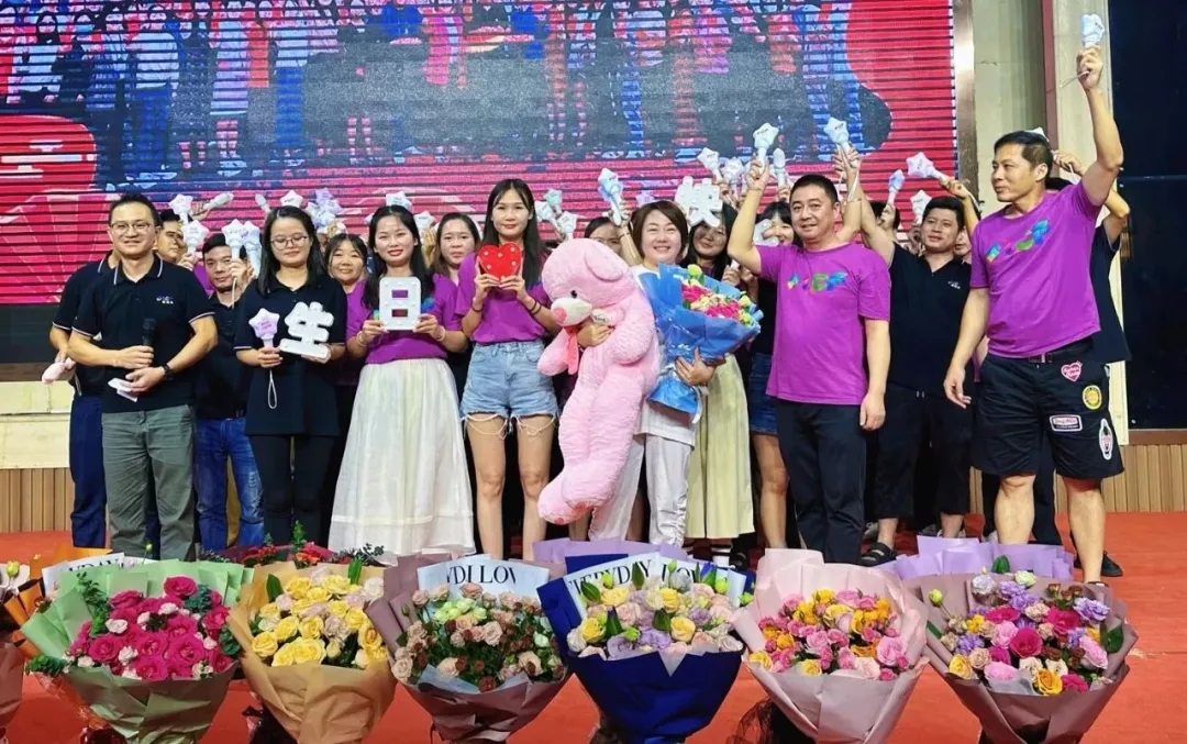 kaiyun开云切蛋糕仪式